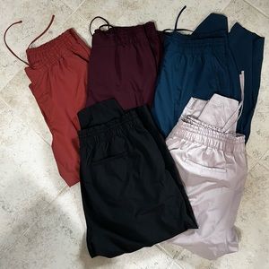 LOT OF 5 Old Navy Stretchtech Tapered Leg Pants size XL Short